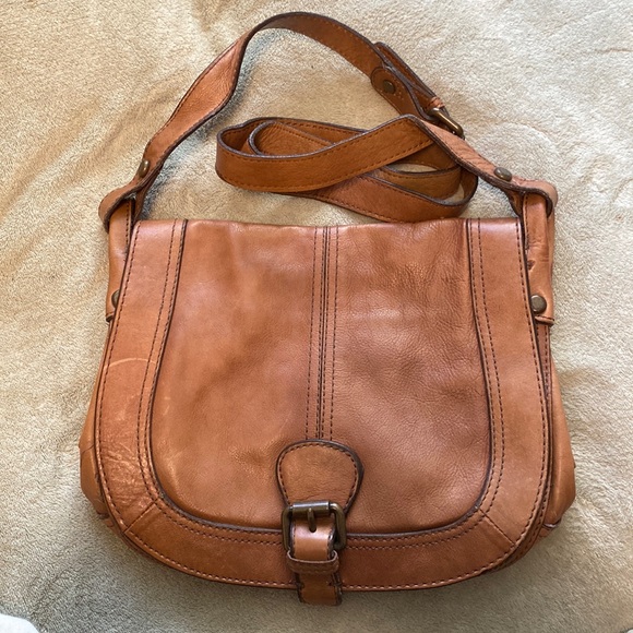 Fossil Vintage Revival (VRV) Flap Crossbody - Picture 1 of 12